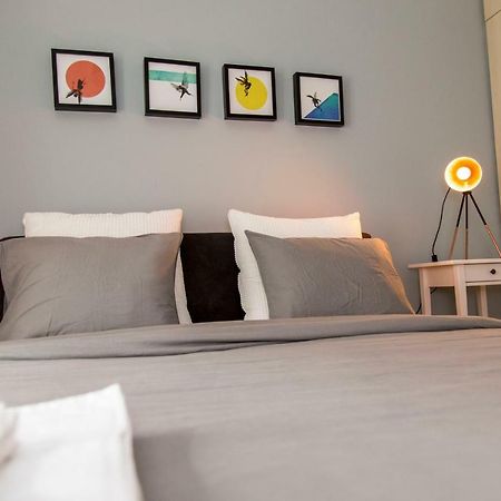 Ferienwohnung Gazi Discrit Next To Subway Athen Exterior foto